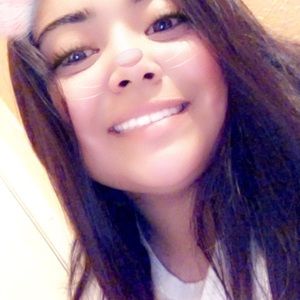 Meet your Posher, Ericka